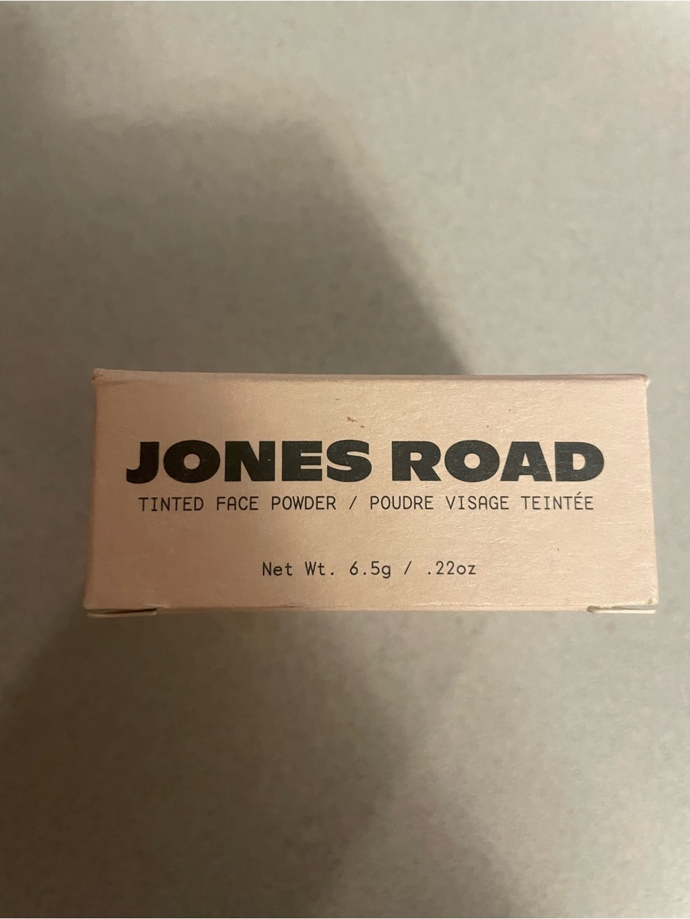 Jones Road Tinted Face Powder — Soft Beige